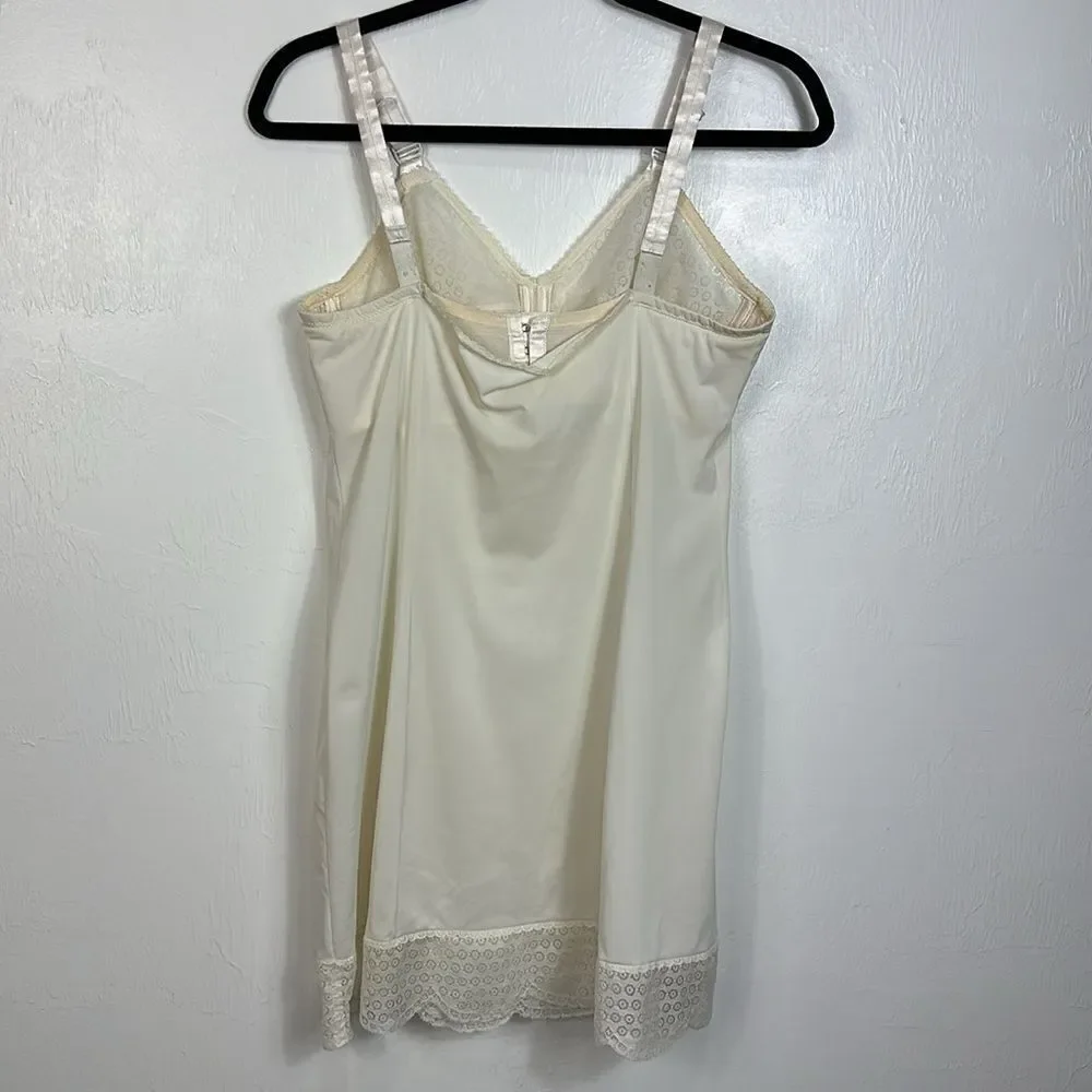 Sno-Flake Bow Bra By Bali Vintage Ivory Chemise With Lace Detail Size 36D